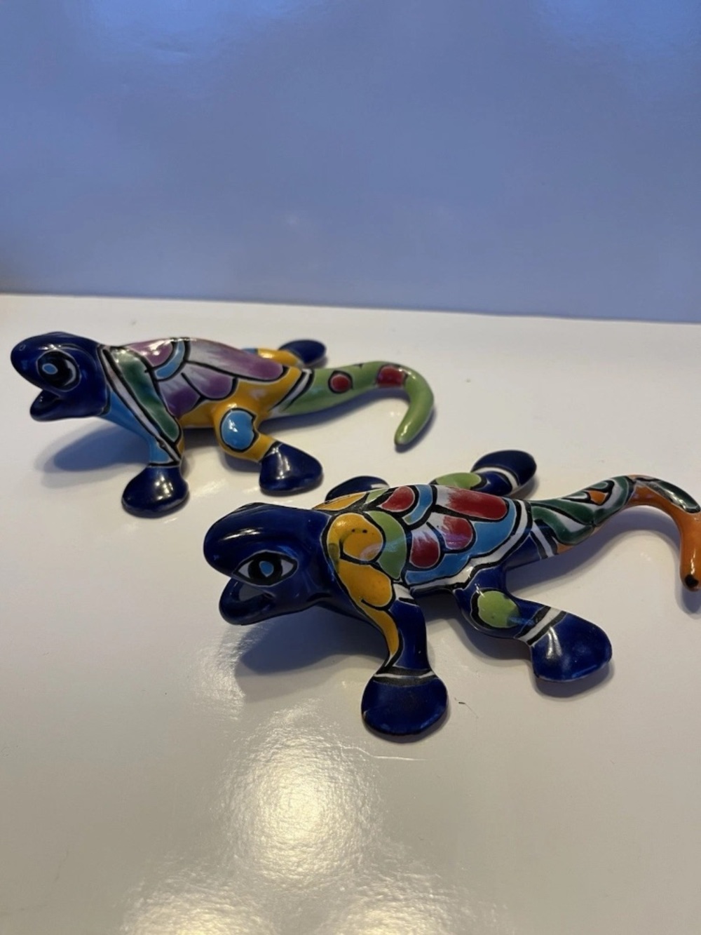 Set of 2 Hand Painted Terracotta Talavera Mexico Colorful GECKO LIZARD